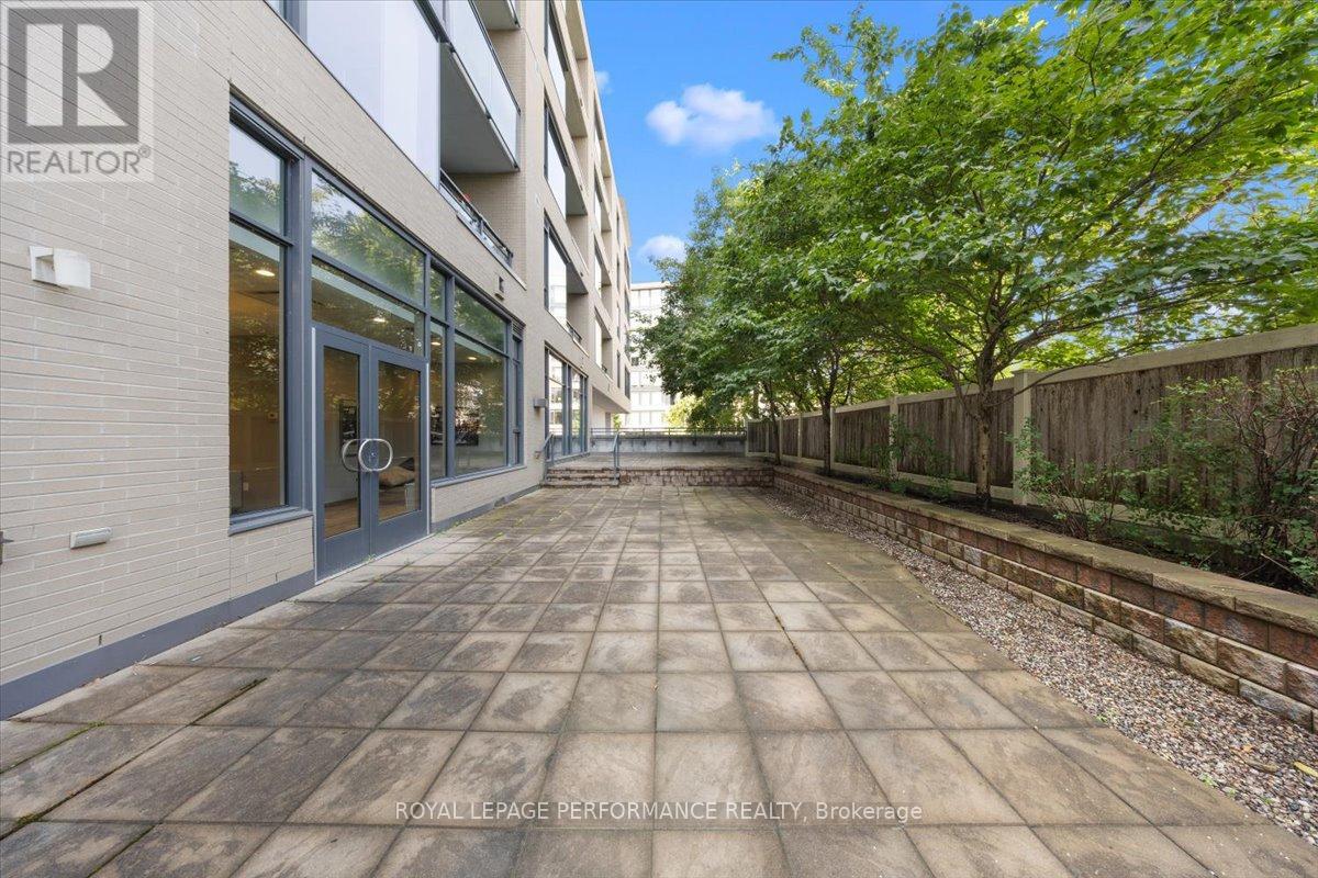 616 - 101 Richmond Road