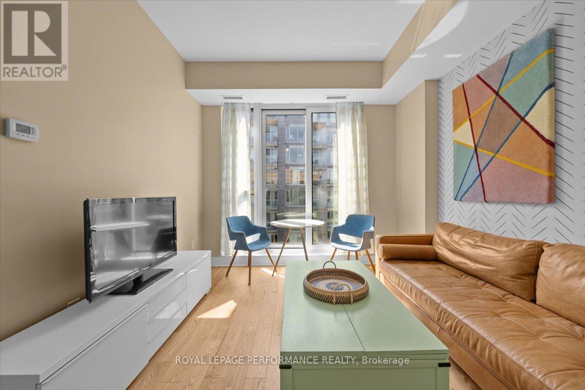 Tons of wall space for the big(ger) TV