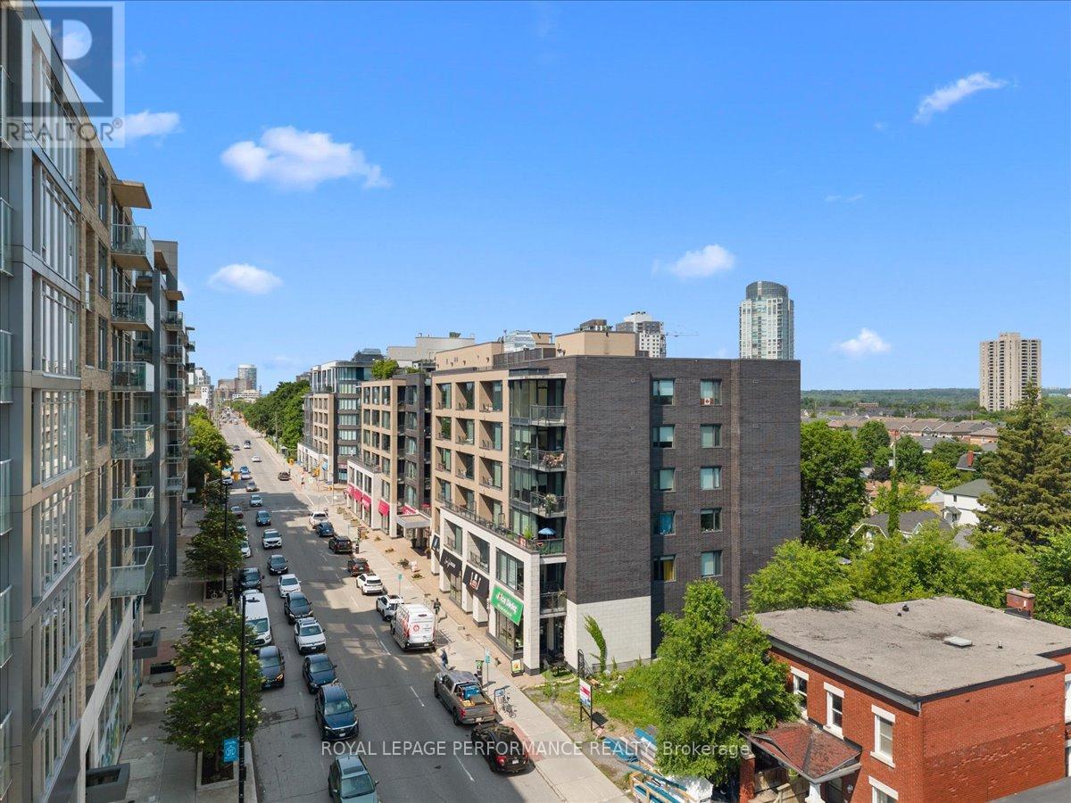 616 - 101 Richmond Road