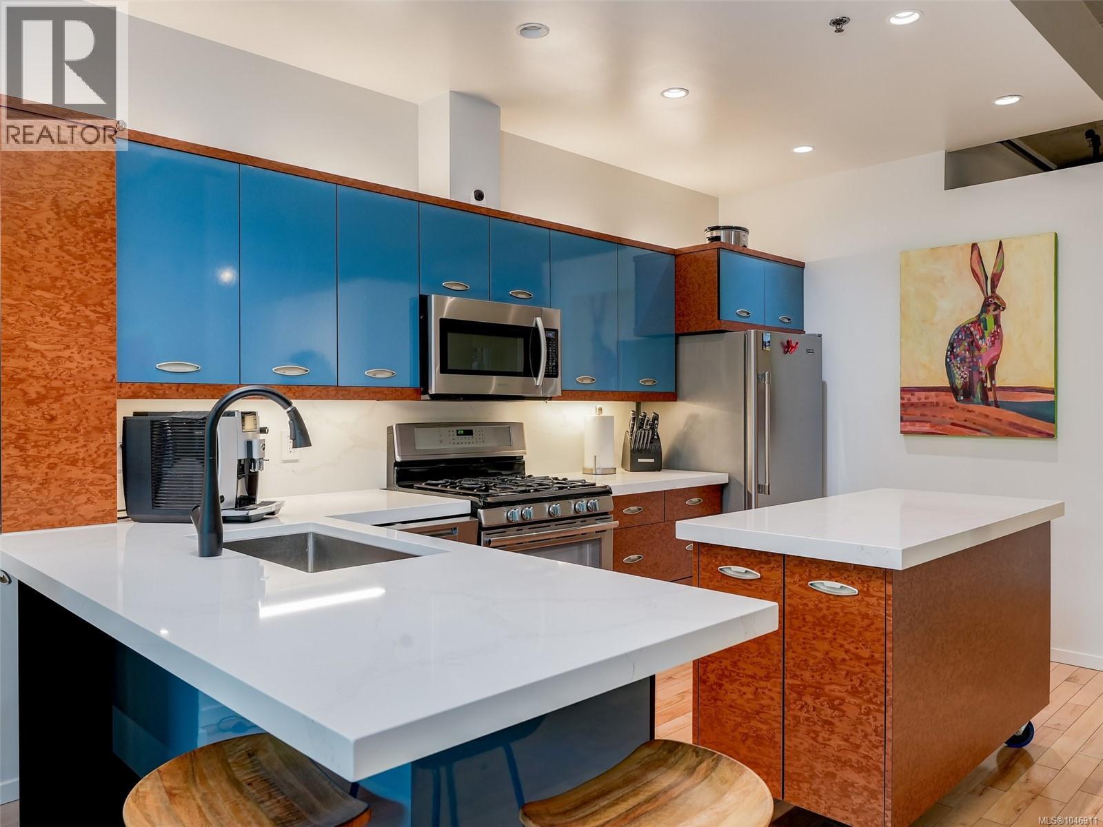 #103 21 Erie St - 8