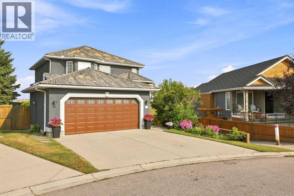 122 Sceptre Close NW - 2