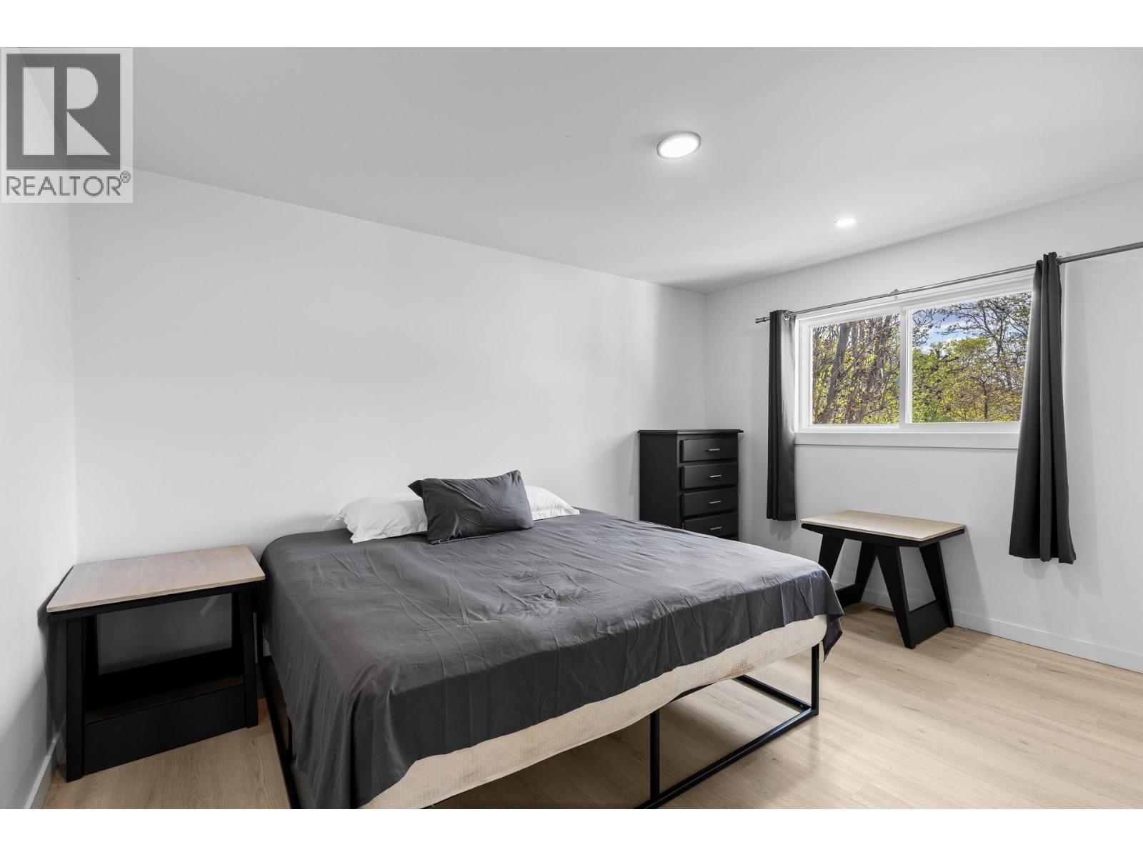 2618 Thacker Drive - 18