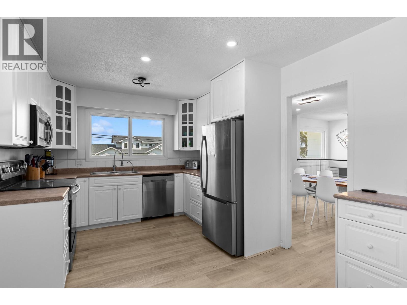 2618 Thacker Drive - 22