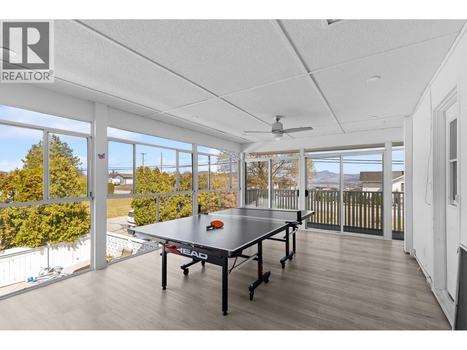 2618 Thacker Drive, West Kelowna