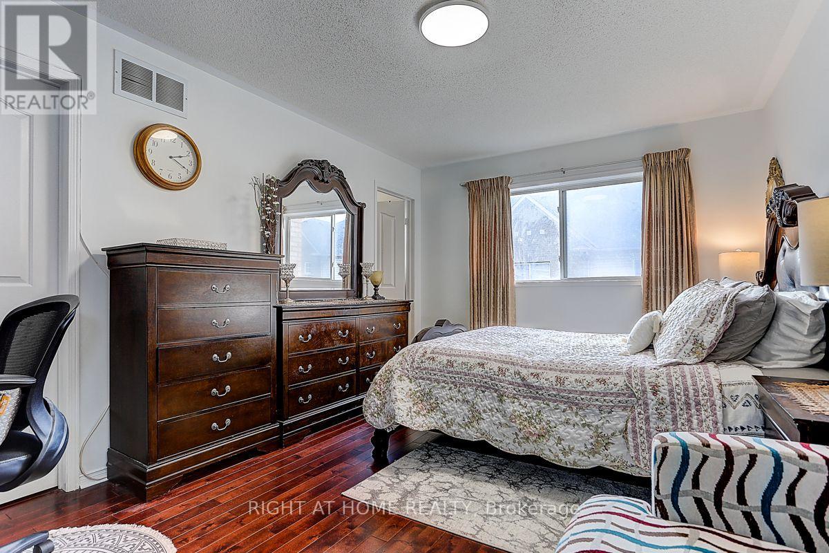 16 PAT BROOK TERRACE - Image 31