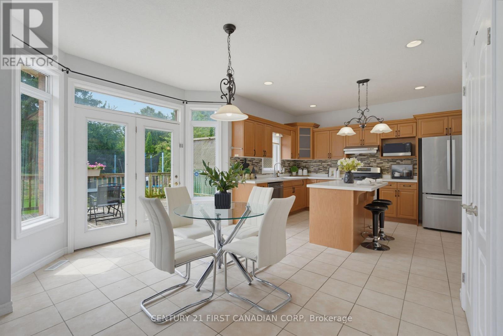 149 SKYLINE AVENUE - Image 15