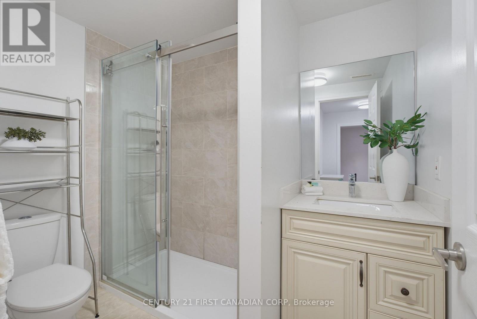 149 SKYLINE AVENUE - Image 41