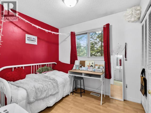 53 TAMARACK DRIVE - 13