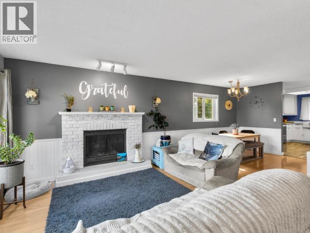 53 TAMARACK DRIVE - Image 4