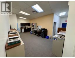 1003-1005 Brunette Avenue, Coquitlam, BC V3K6Z5 Photo 12
