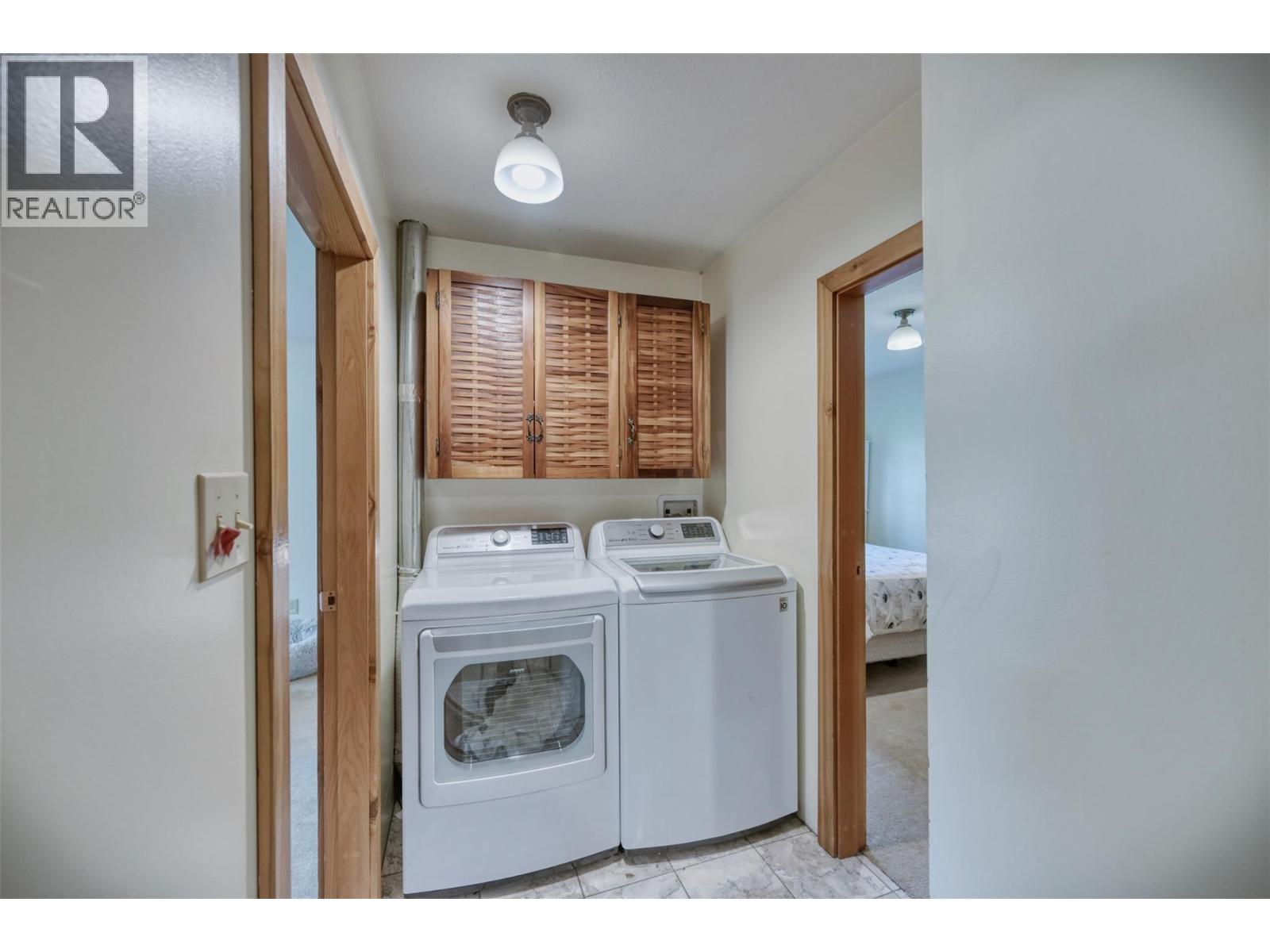906 Harrwood Drive - 19