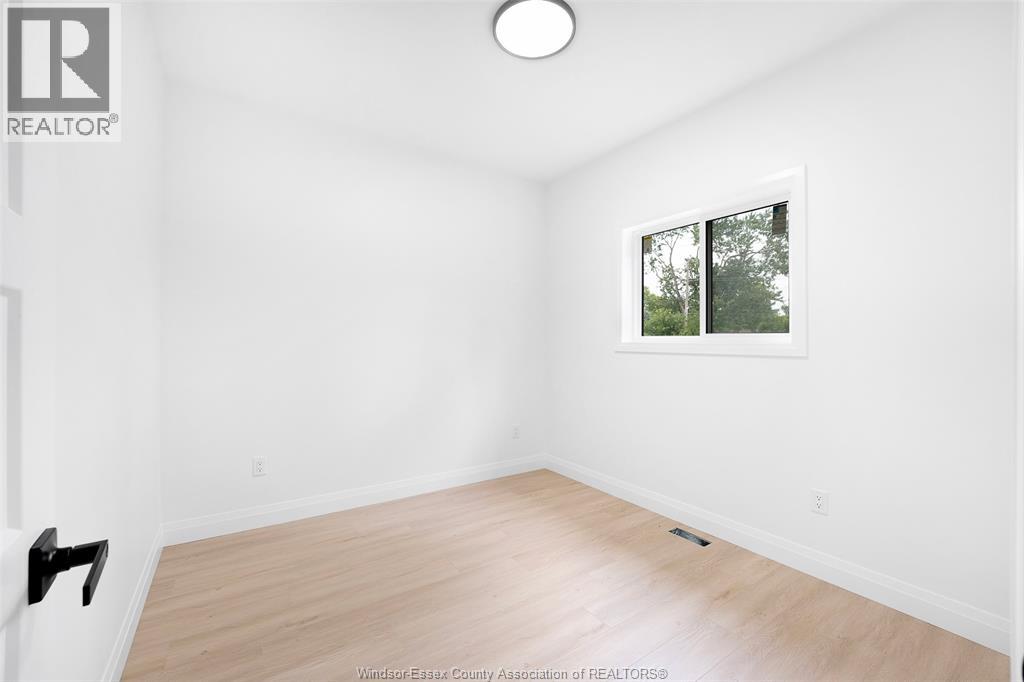 754 SOUTH PACIFIC AVENUE - 28
