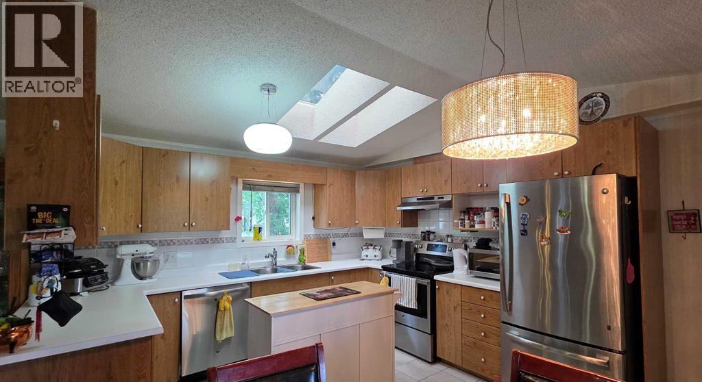 4000 13 Avenue Southeast - Photo 12