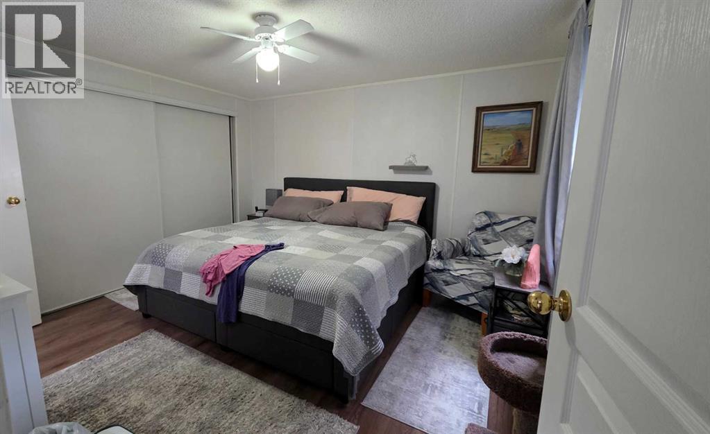 4000 13 Avenue Southeast - Photo 16