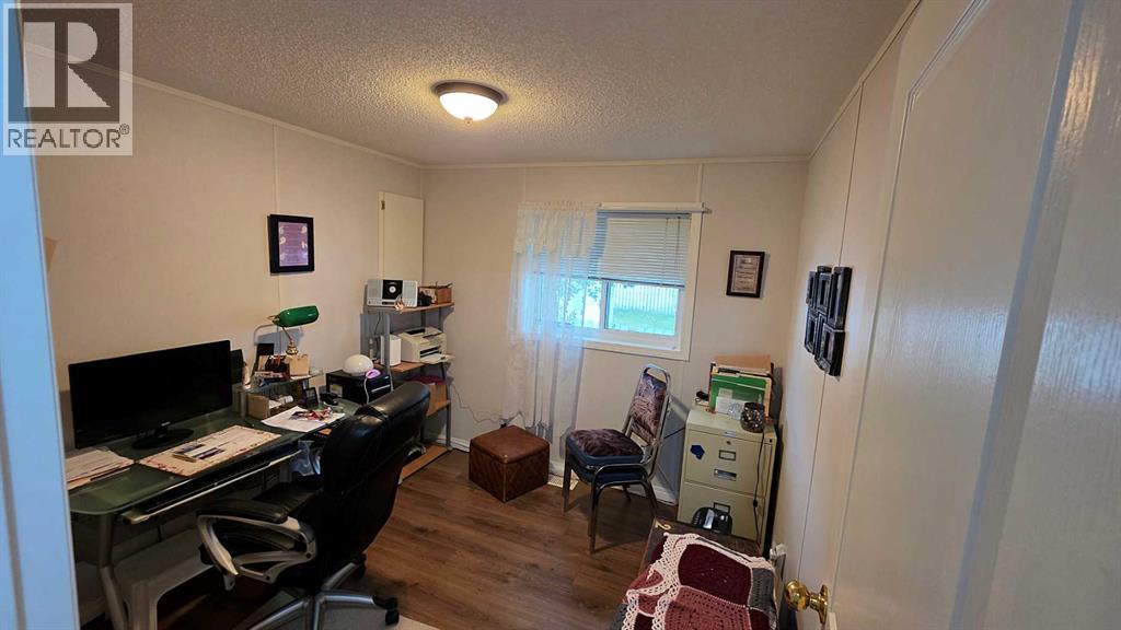 4000 13 Avenue Southeast - Photo 26