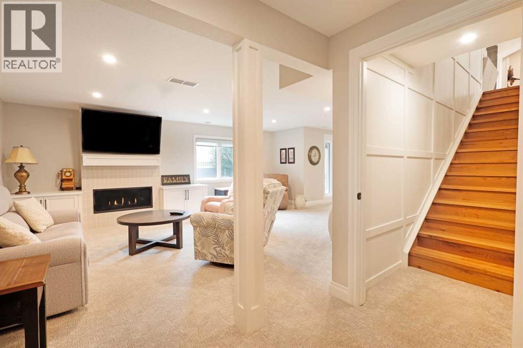 911 2 Avenue West - Photo 29