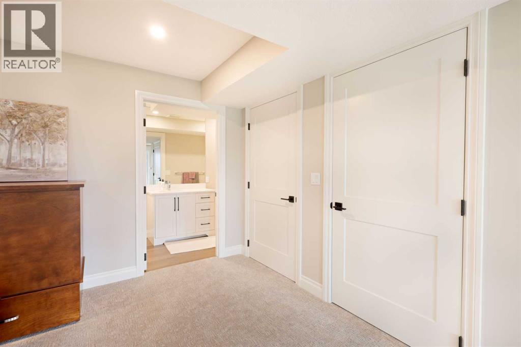 911 2 Avenue West - Photo 34