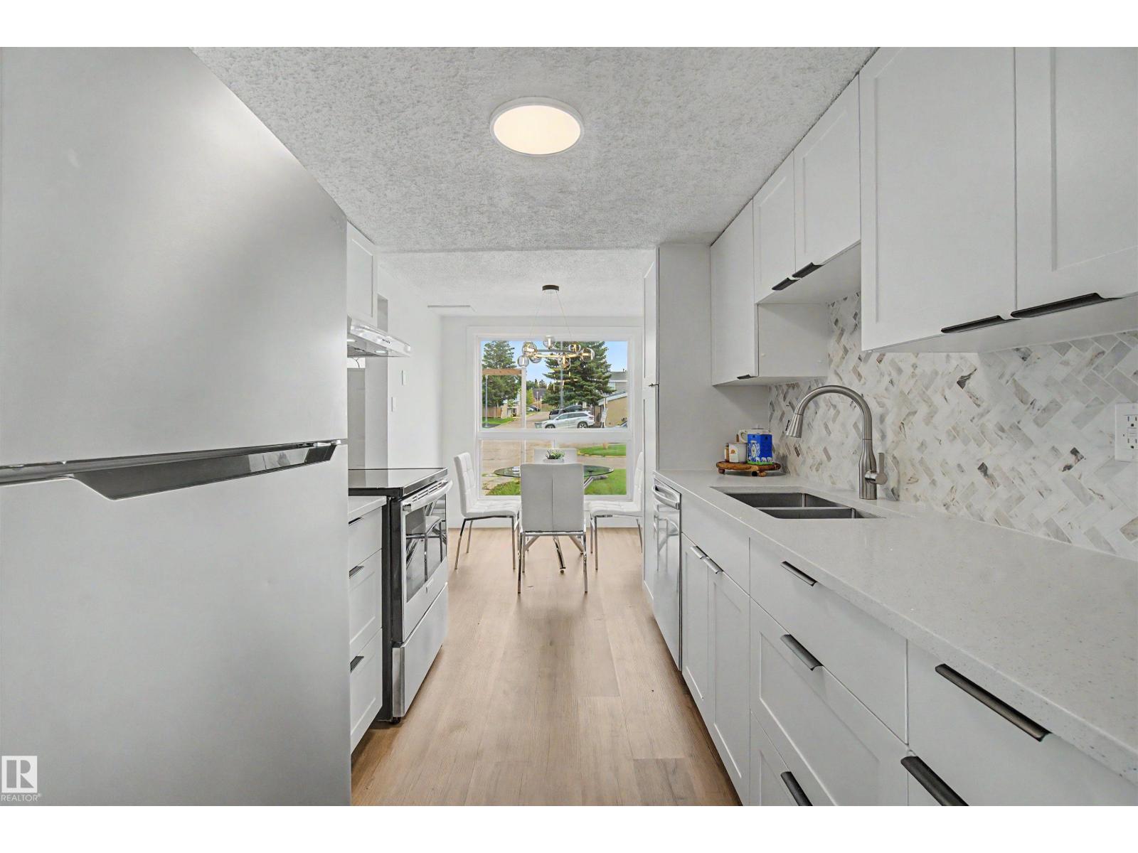 215 GRANDIN VG - Photo 8