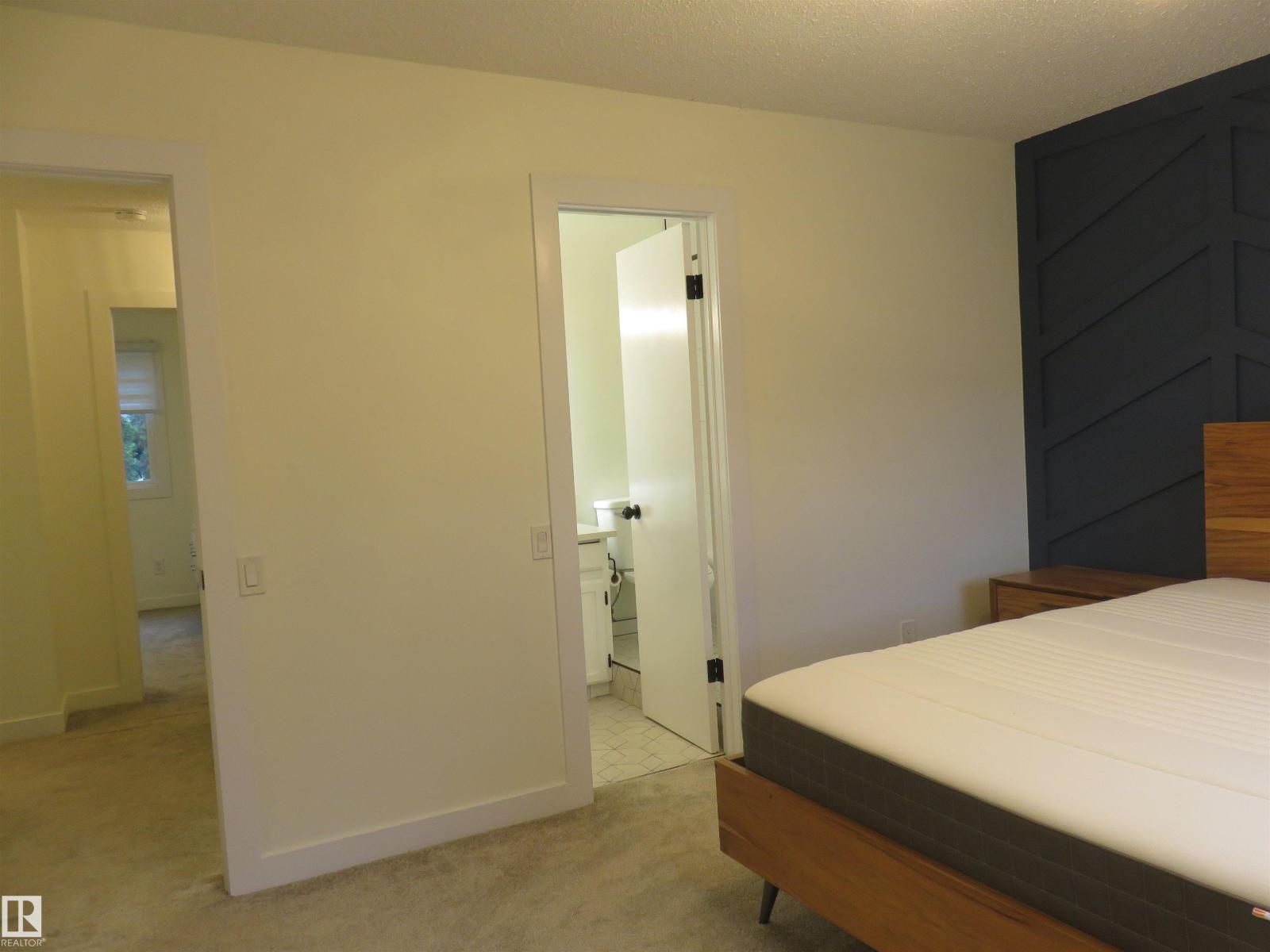 8065 178 ST NW - Image 21