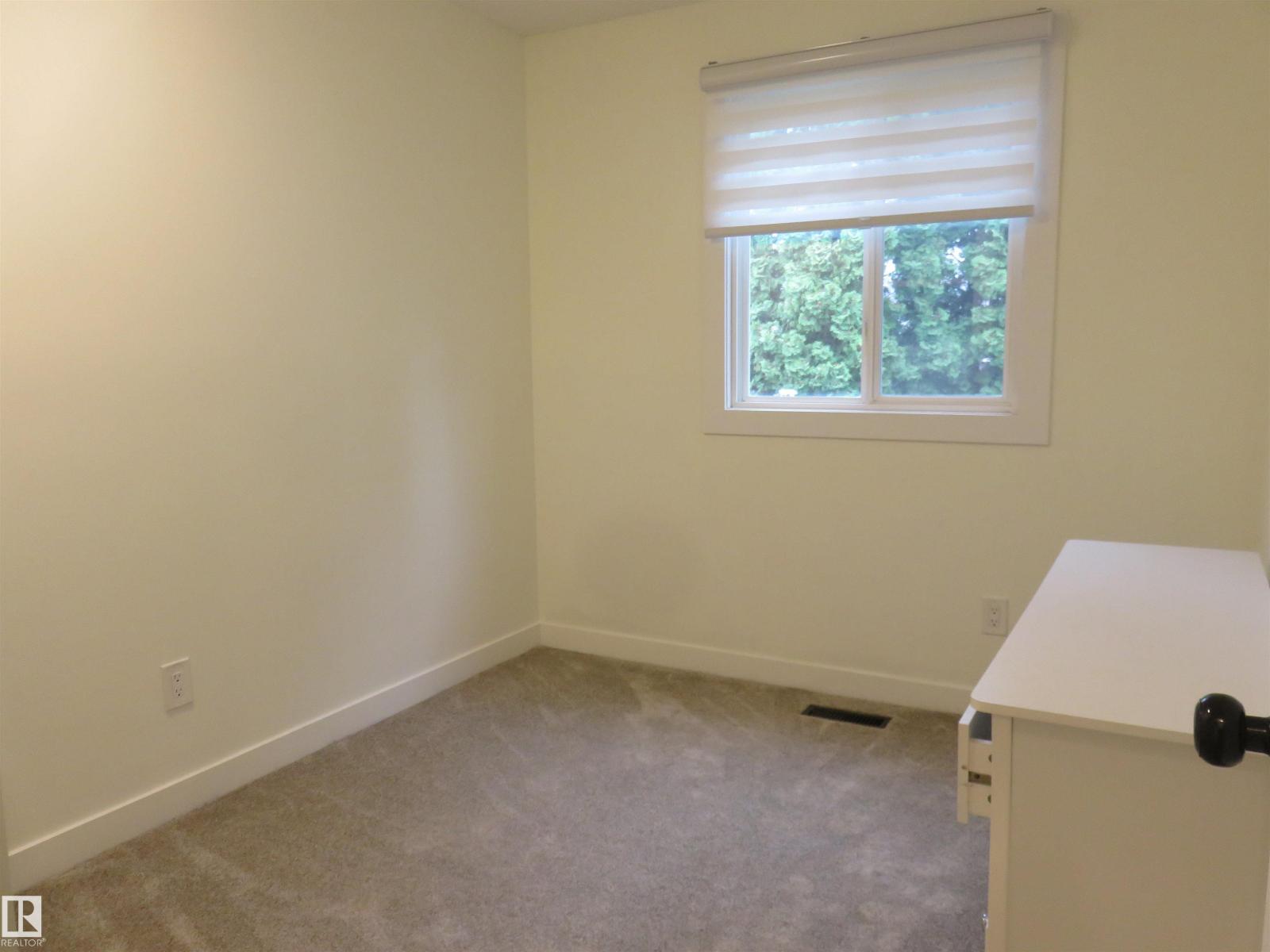 8065 178 ST NW - Image 25