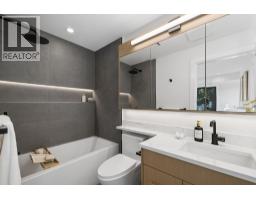 588 E 10th Avenue, Vancouver, BC V5T2A4 Photo 25