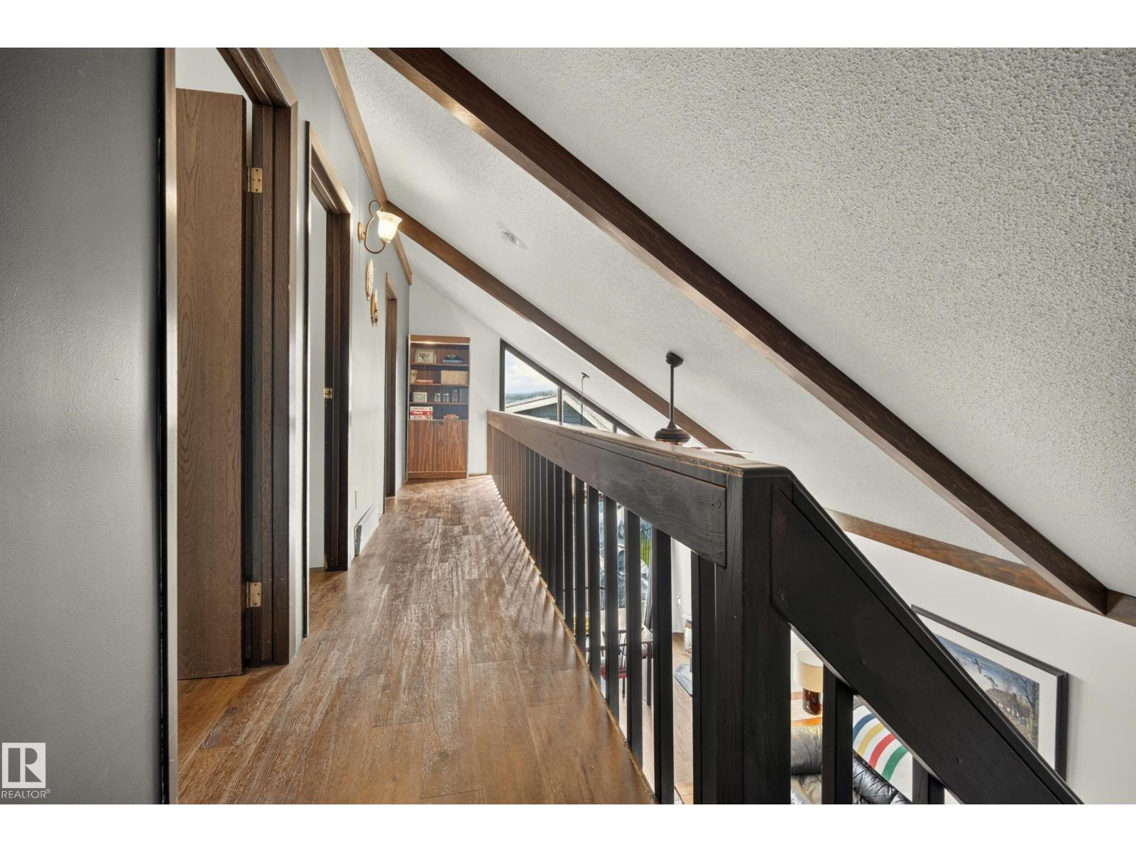 264 Beach AV - 21