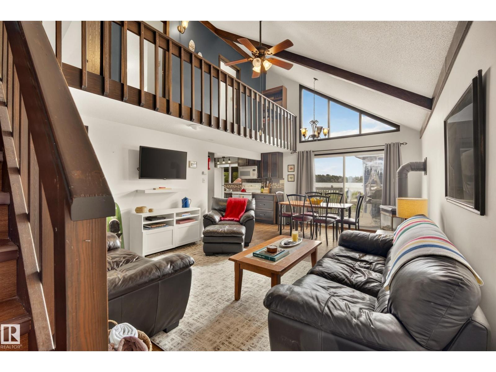 264 Beach Avenue