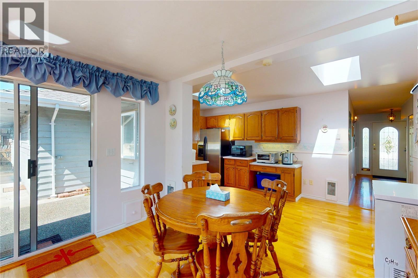 4878 Sea Ridge Dr - Image 5
