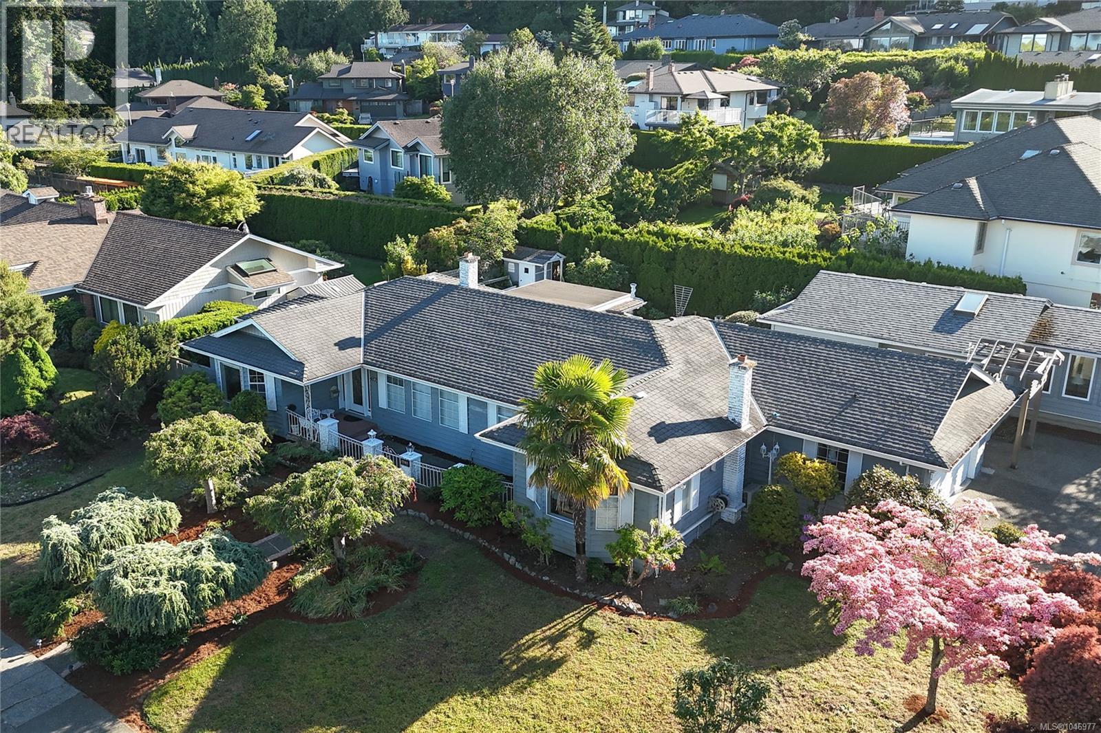 4878 Sea Ridge Dr - Image 51