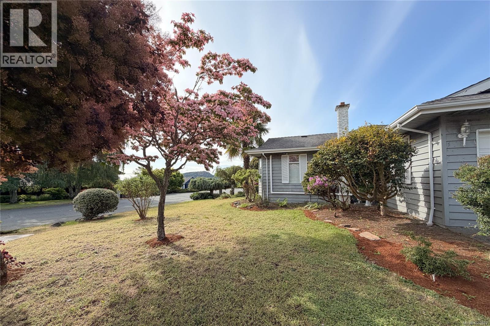 4878 Sea Ridge Dr - 55