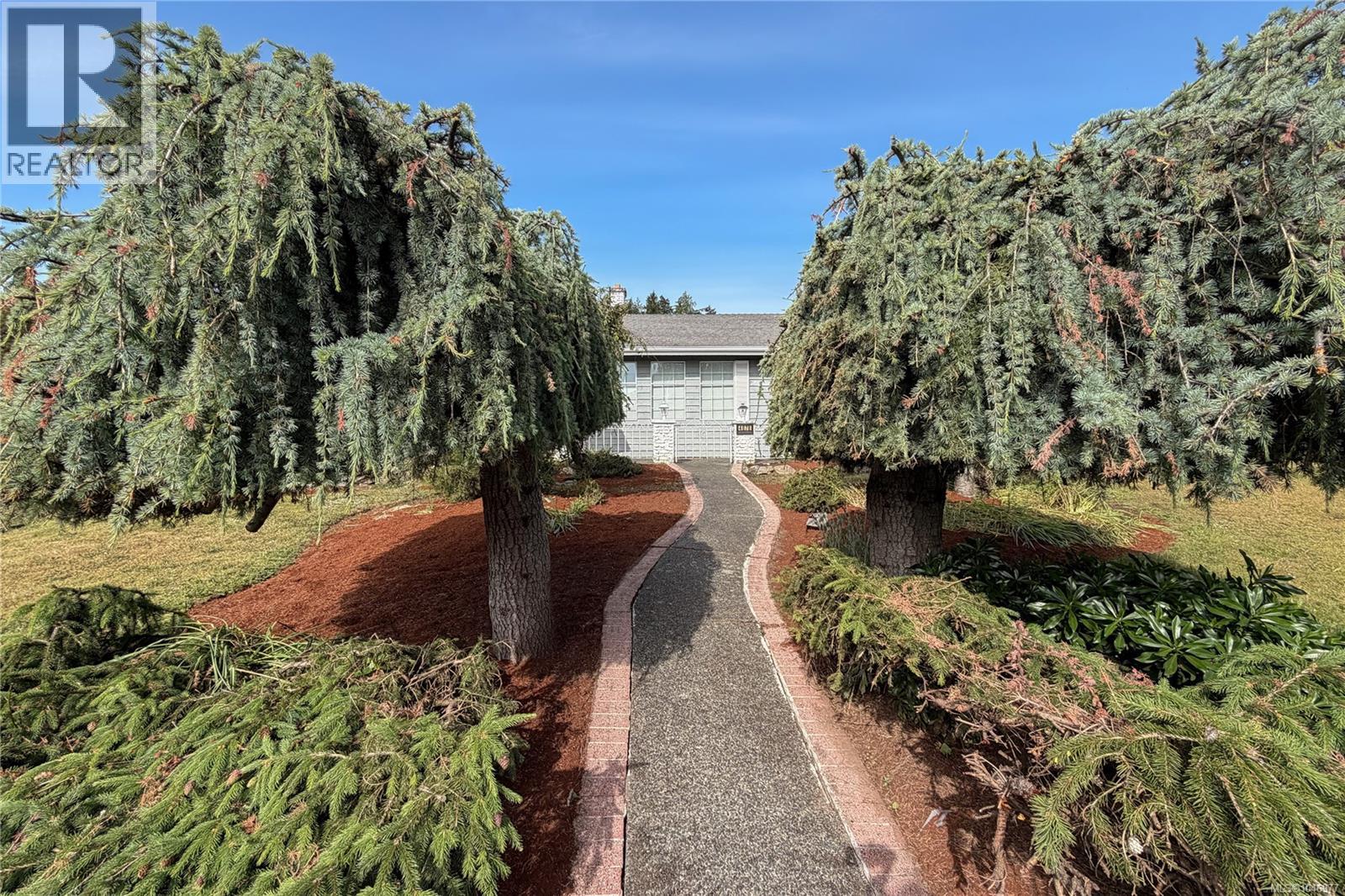4878 Sea Ridge Dr - Image 63