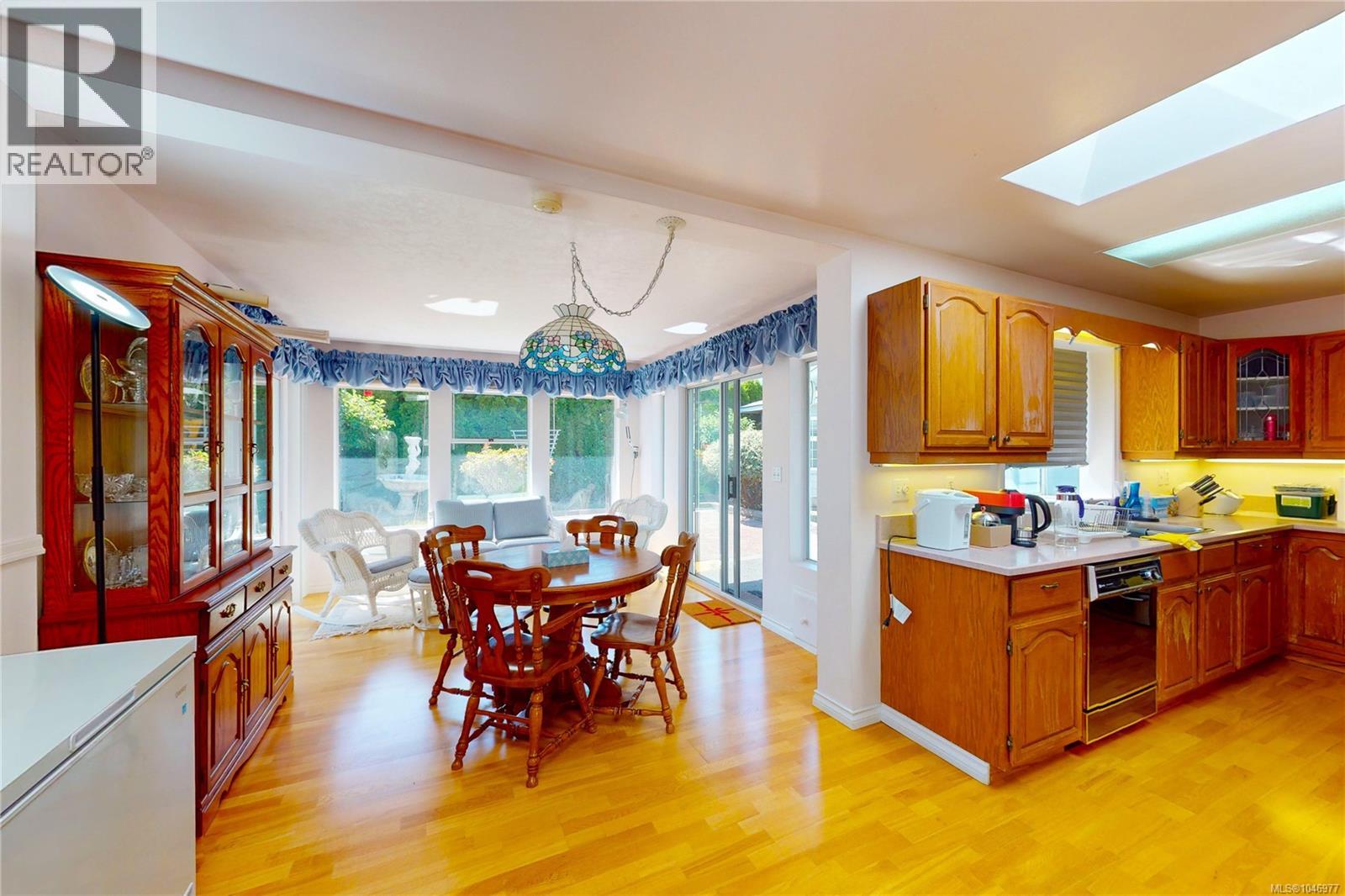 4878 Sea Ridge Dr - 8