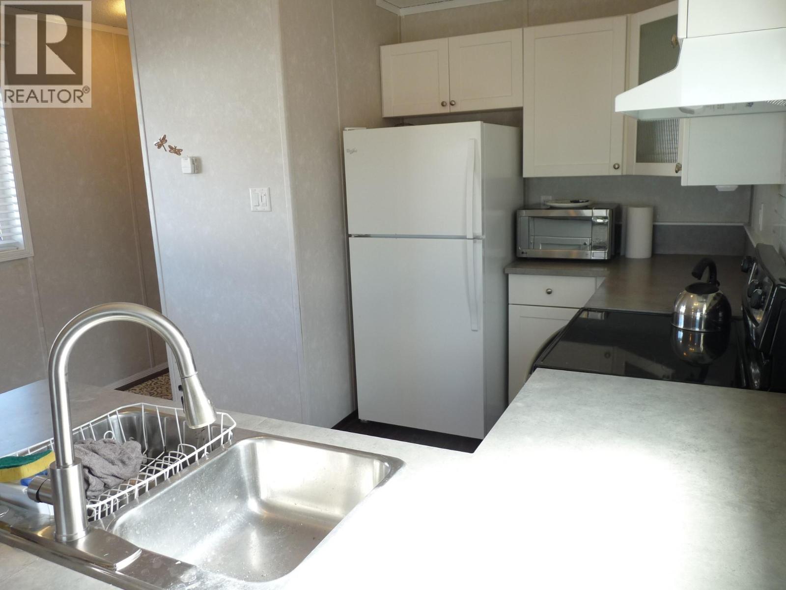 #56 771 Athabasca Street E - Image 5