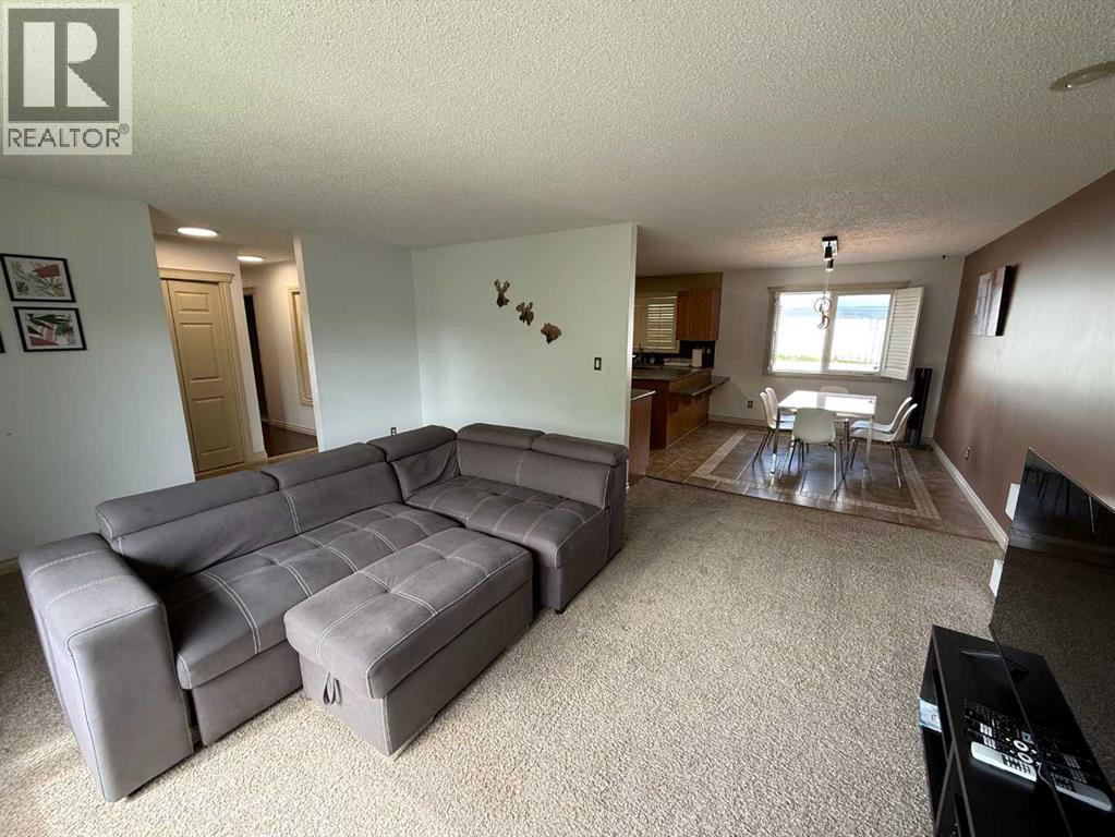 433 Collinge Road - 3
