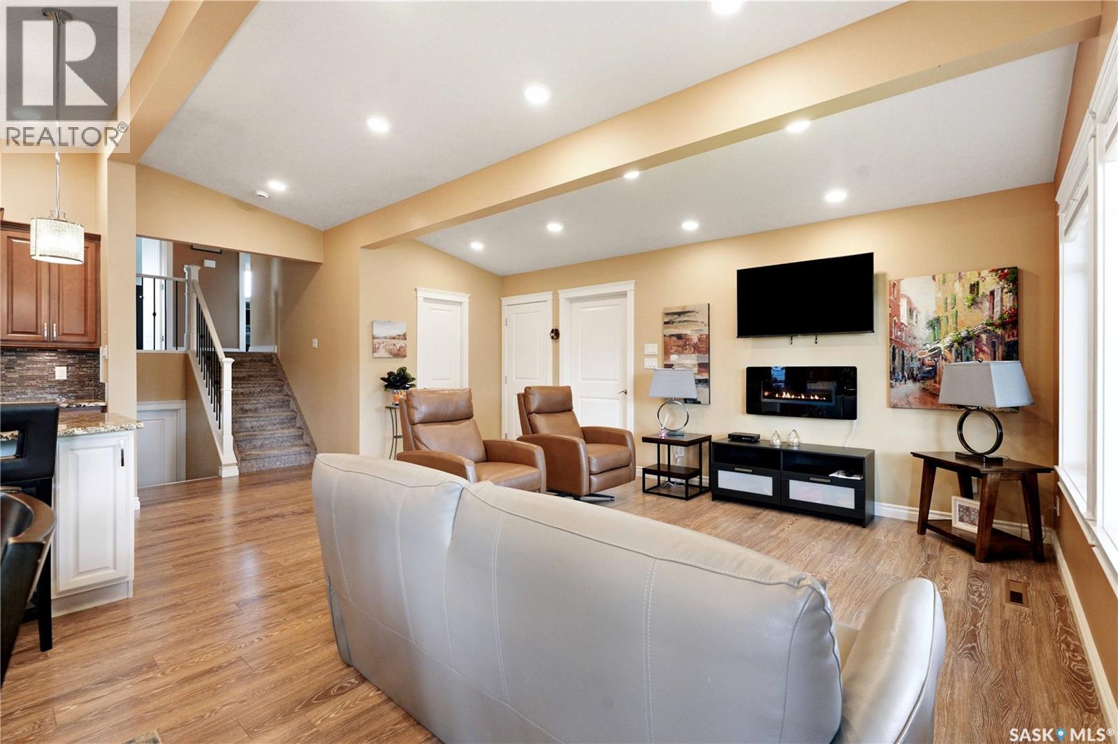 1710 Cameron AVENUE - Image 6