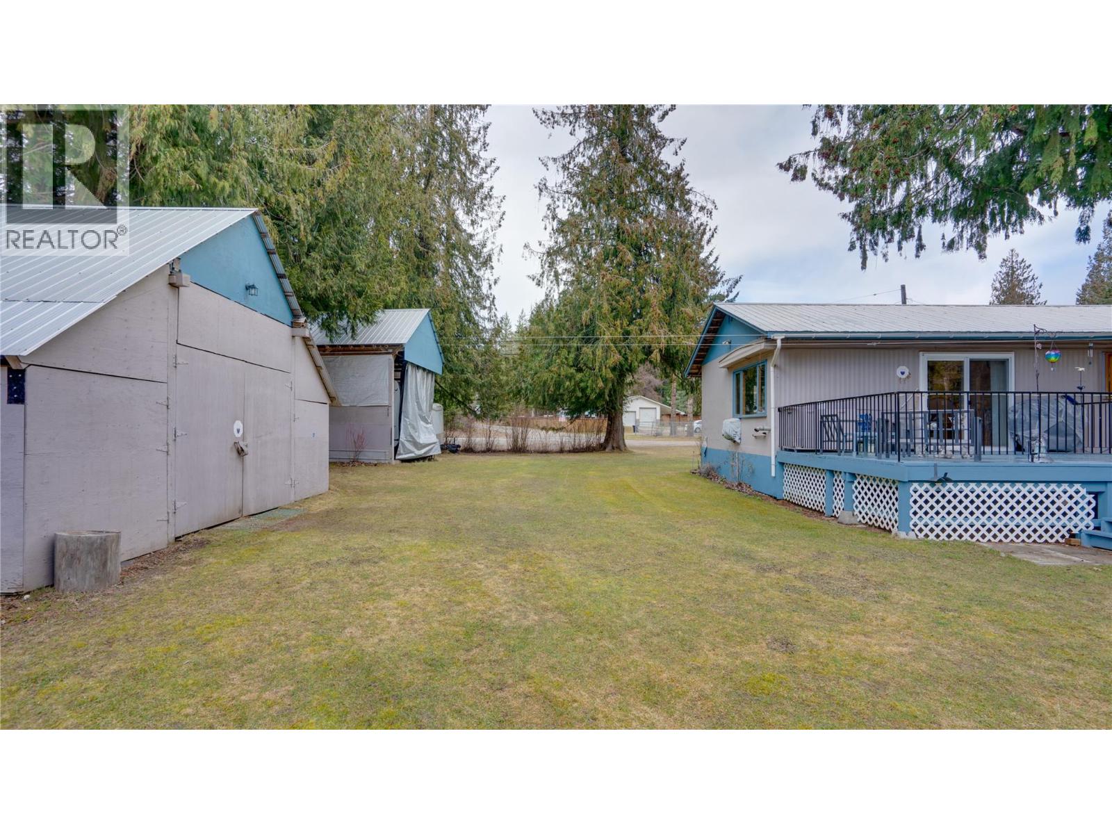 630 Enderby Mabel Lake Road - 41