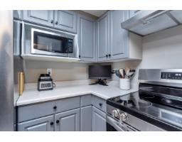 203 19835 64 Avenue, Langley, BC V2Y1L8 Photo 9