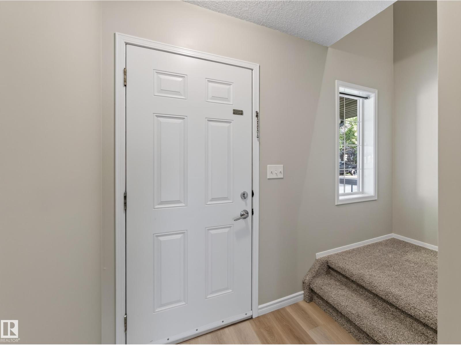 13003 101 ST NW - 23