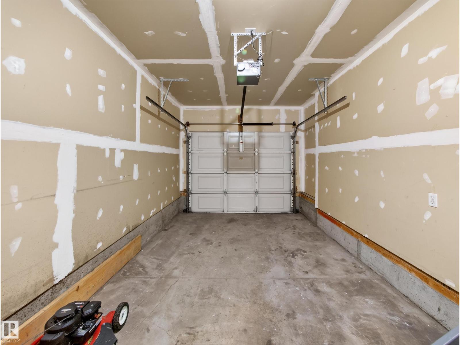 13003 101 ST NW - 25