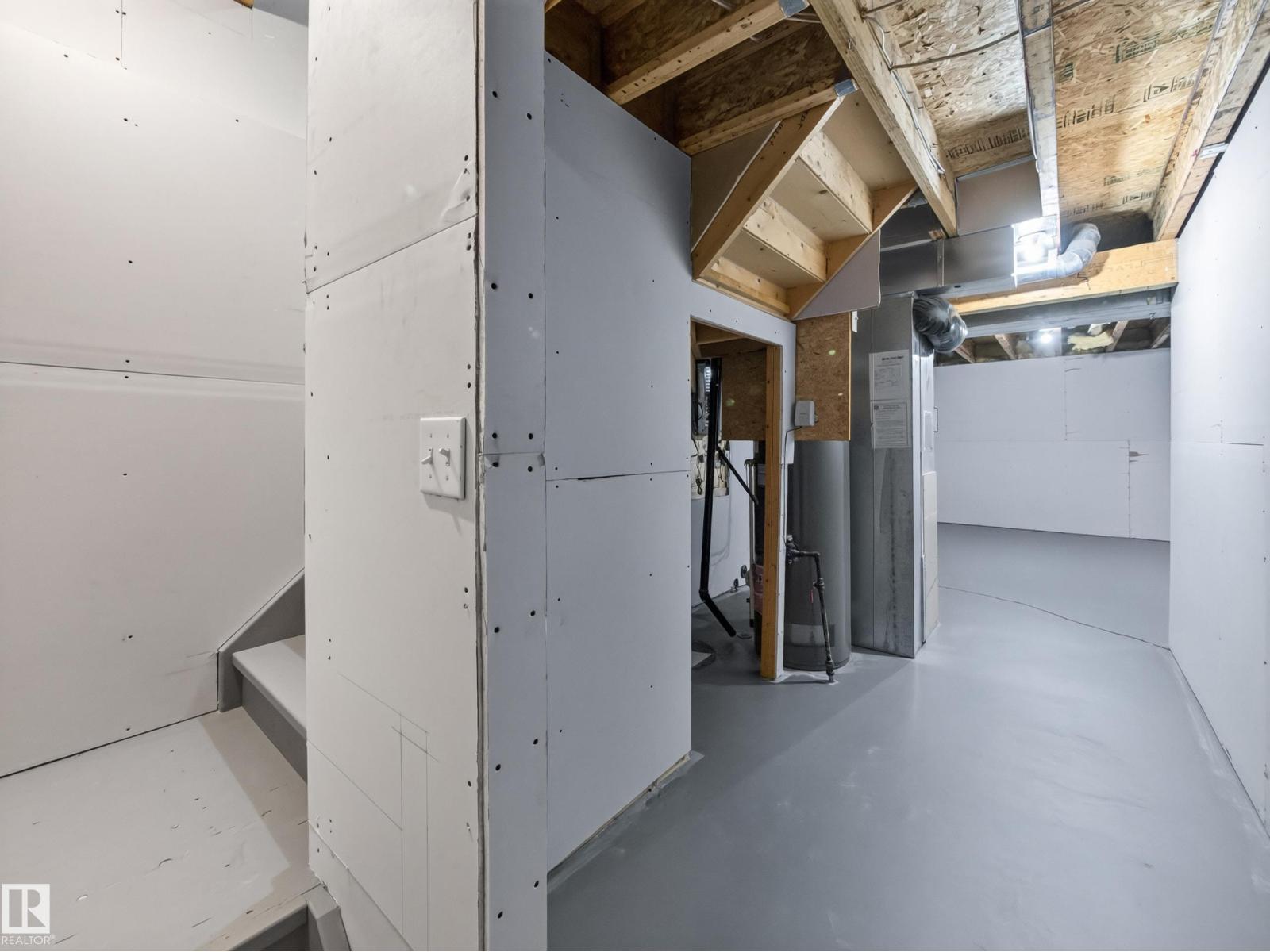 13003 101 ST NW - 46