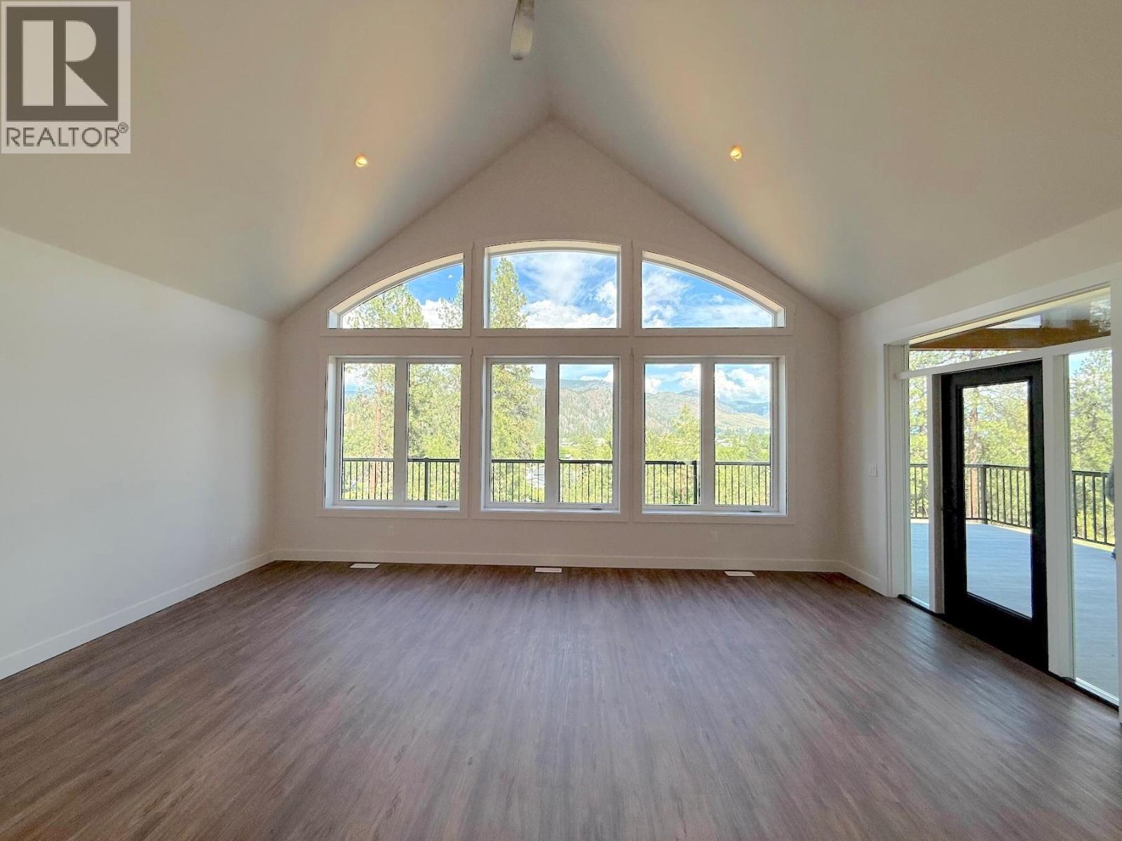 7735 GN Road - 8