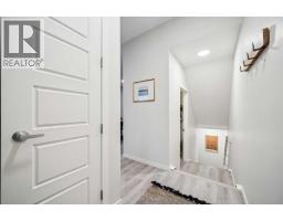 4pc Bathroom - 232 Vantage Drive, Cochrane, AB T4C3G5 Photo 9