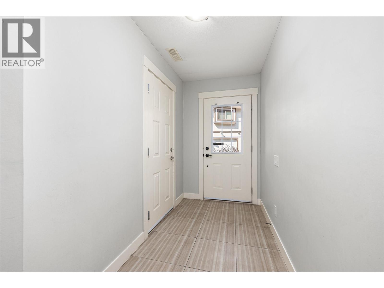 #105 1651 Lynrick Road - 33