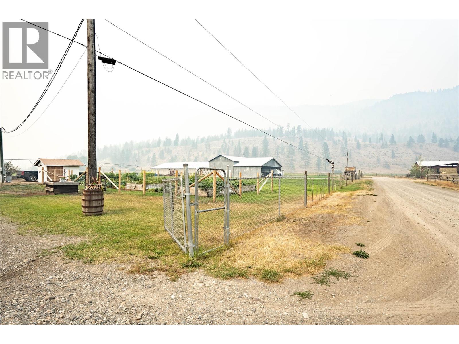  2328 Willgoose Road, Merritt