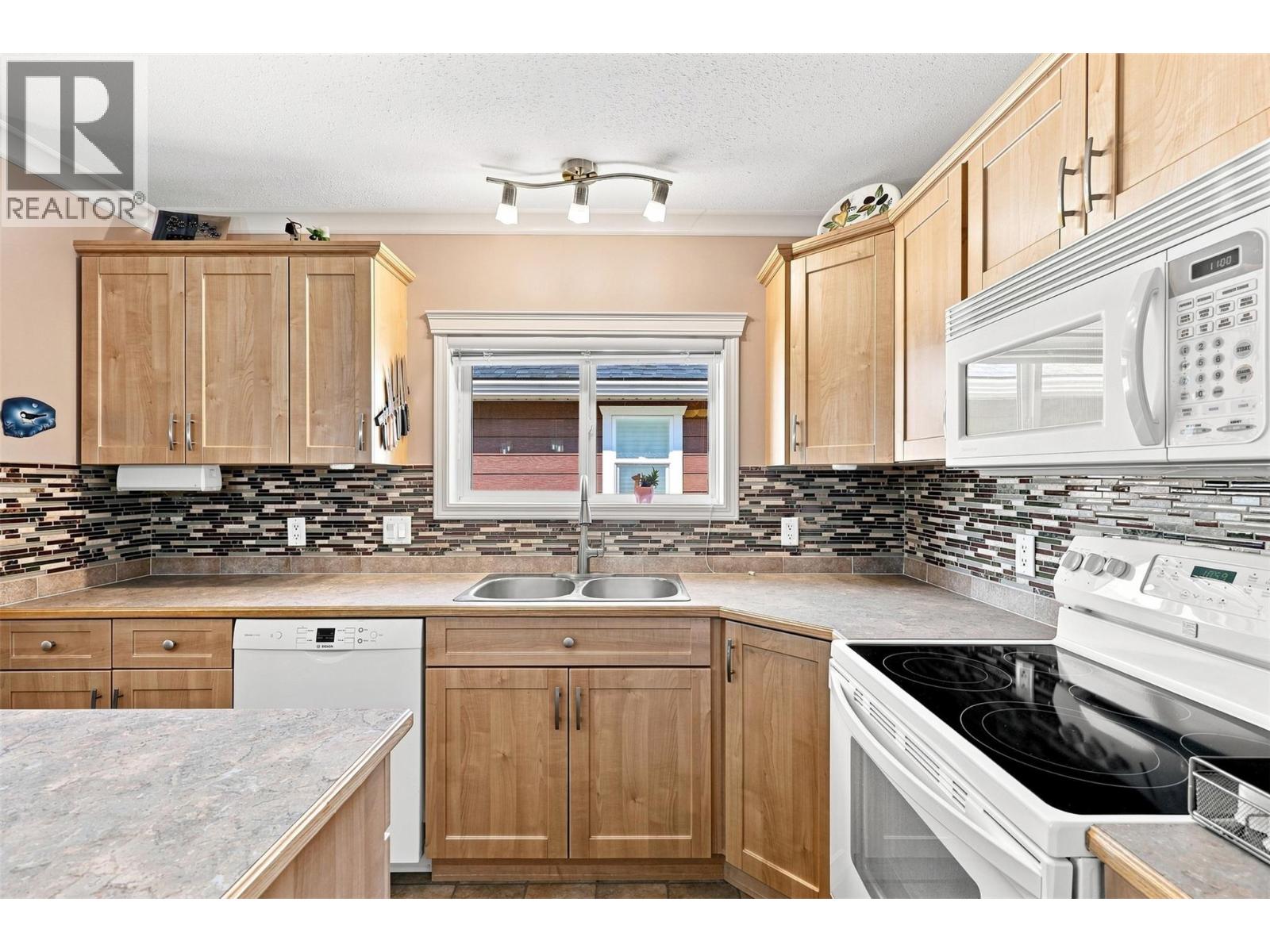 #15 791 JENSEN Road - 7