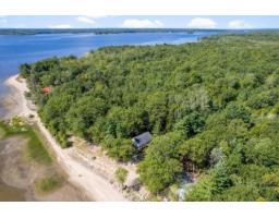 108 Ch. F, L Isle Aux Allumettes, QC J0X1M0 Photo 21