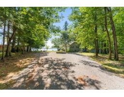 108 Ch. F, L Isle Aux Allumettes, QC J0X1M0 Photo 24