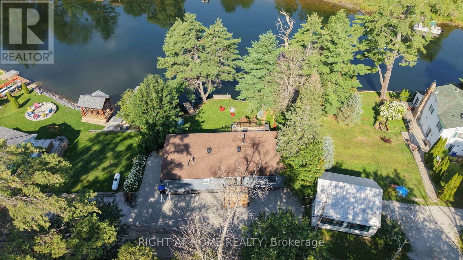 8168 LAIDLAW AVENUE - Image 30