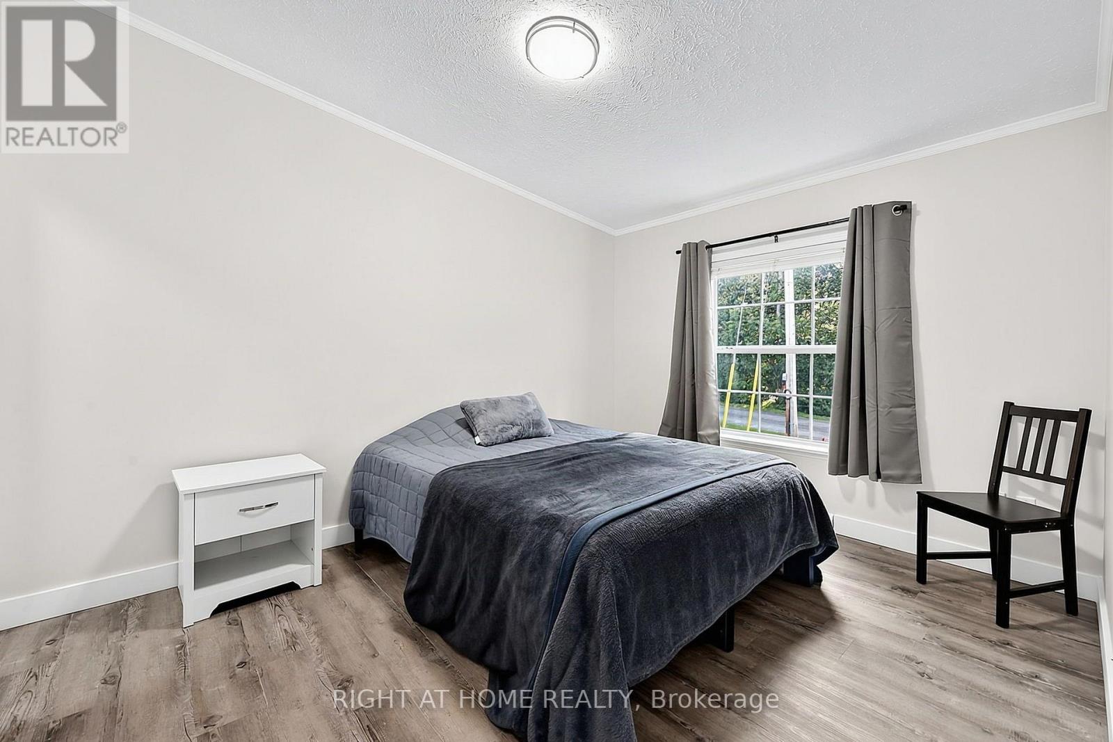 8168 LAIDLAW AVENUE - Image 16