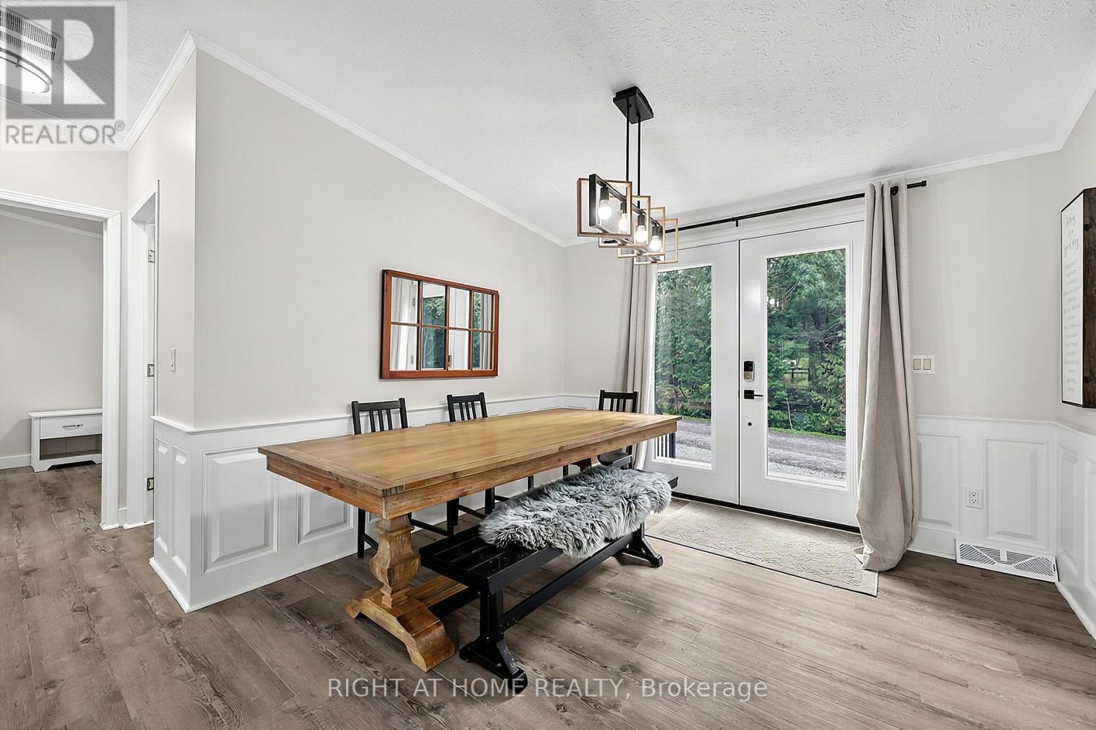 8168 LAIDLAW AVENUE - Image 39